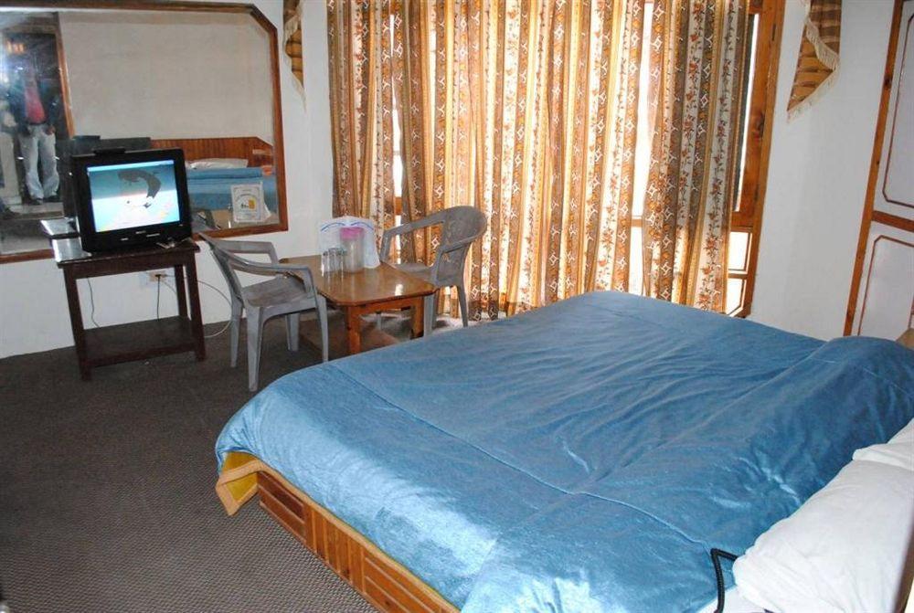 Hadimba Way Manali - Top Rated And Most Awarded Property In Manali !! Balcony Rooms 외부 사진